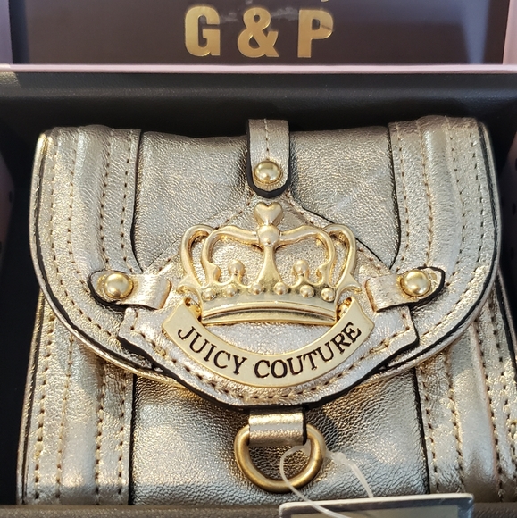 Juicy Couture Handbags - Juicy Couture wallet